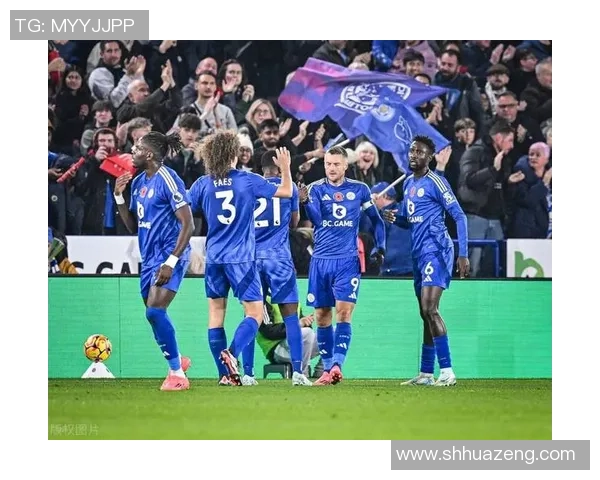 莱切斯特对阵曼城比赛主裁判的表现分析与争议解读